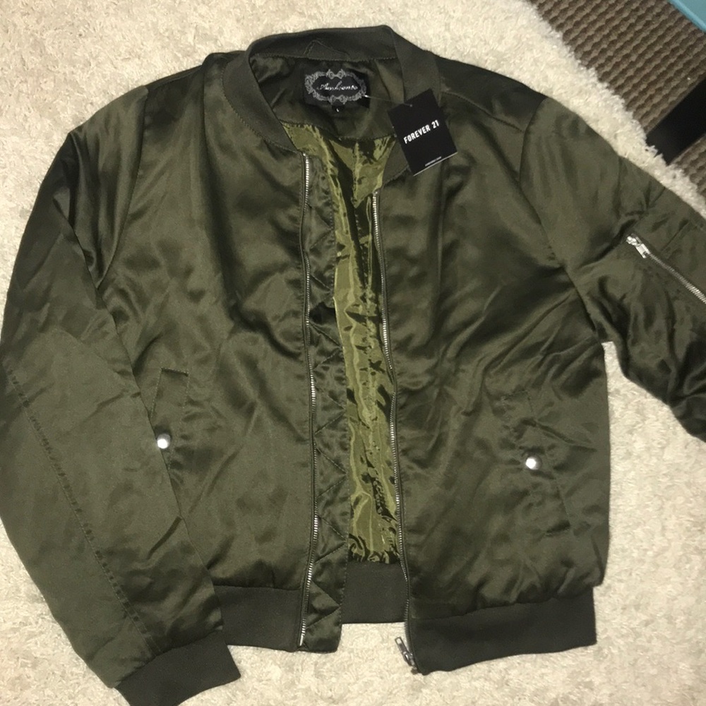 Forever 21 army green bomber jacket